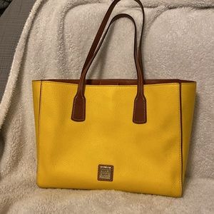 Dooney & Bourke Sunset Ashton